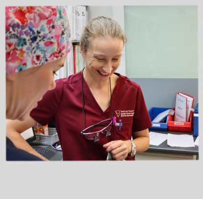 Dr Sarah Ven Vuuren - Plastic Surgeon, Working in Vietnam
